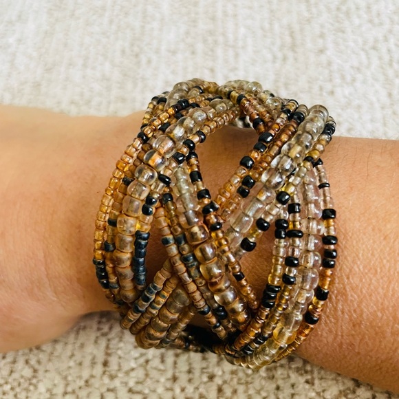Vintage Beaded Beaded Bracelet in Brown and Black brown - Picture 3 of 7